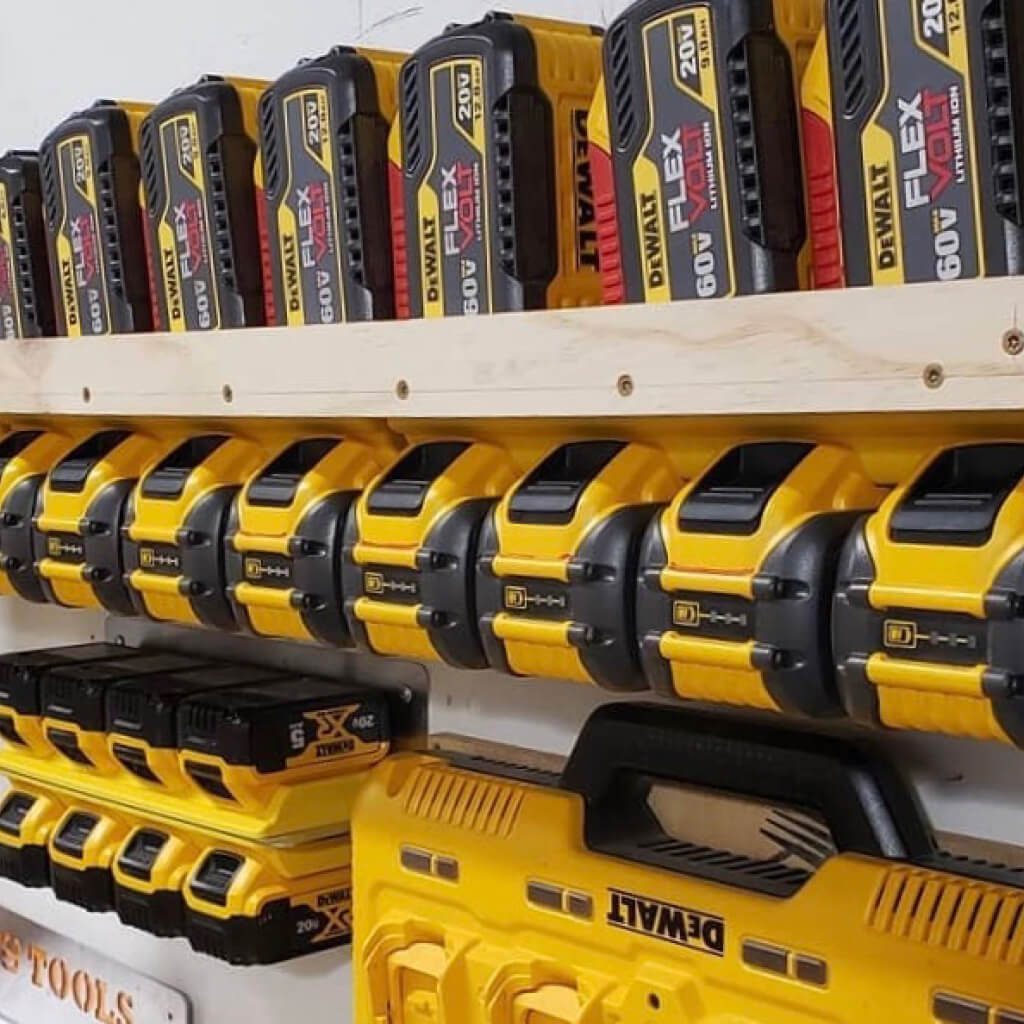 DeWalt Flexvolt 4-Unit Battery Holder